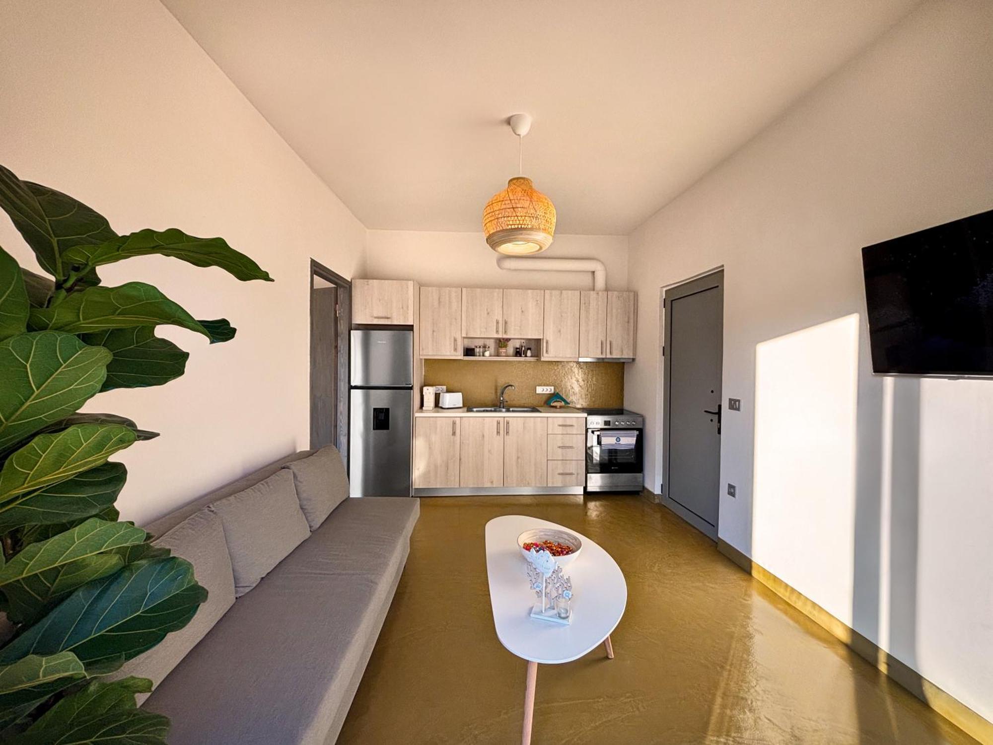 Mekia'S Beach House Livadia  المظهر الخارجي الصورة